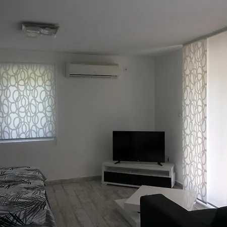 Azulmburgo * Врнячка-Баня